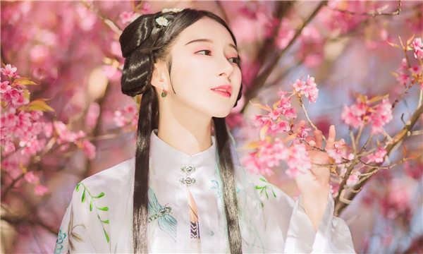 杜集供卵试管婴儿：助您实现家庭梦想的科学方案